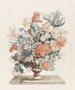 Stenen vaas met bloemen op een plateau door Anonymous