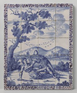 Tegeltableau met in blauw een landschap met mythologische voorstelling: Hercules en Achelous