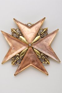 Groothertogdom Toscane - Orde van Sint Stefanus: kruis van prior of baljuw - voorzijde - Model van de 17e eeuw - Goud brons, koper en kristal maat - D: 9,7 cm; gewicht: 70 g - Privécollectie door Anonymous Anonymous