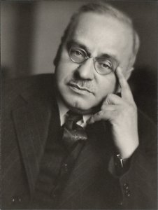 Portret van Alfred Adler, Anoniem. Foto door Anonymous Anonymous