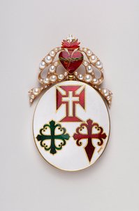 Portugal - Grootkruislint van de Drie Orden: Grootkruisinsigne van de Drie Orden behoorde waarschijnlijk tot Maria II van Bragance (1819-1853), Koningin van Portugal - Model voor Dame - 1800-1850 - Goud met Email en Parels - H: 8 cm; B: 4,7 cm; Gewicht: 4 door Anonymous Anonymous