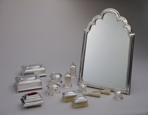 Toiletset, 1705