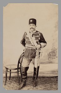 Volledig portret van Mozaffar al-Din Shah, eind 19e-begin 20e eeuw