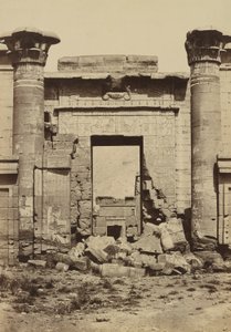 Medinet Habu: Romeinse Kolommen
