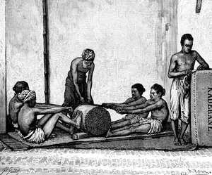 Kaneelverpakking, India, 1895 door Armand Kohl