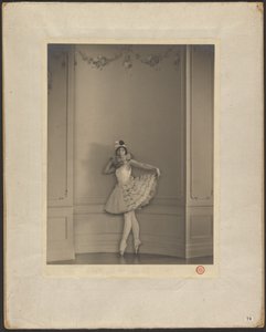 Ballerina door Arthur F. Kales