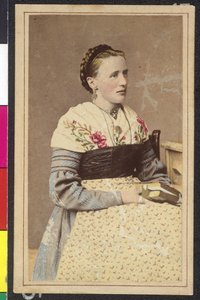 Vrouw in livrei - Salzburg?