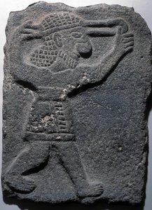 Figuur die een slinger werpt, Tel Halaf door Assyrian