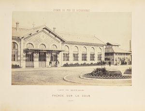 Montargis station, Gevel met uitzicht op de binnenplaats