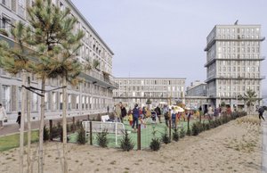 Woongebouw in Le Havre (Seine Maritime). De stad werd op 15/07/2005 door UNESCO op de Werelderfgoedlijst geplaatst. Le Havre was de meest verwoeste stad in Frankrijk tijdens de Tweede Wereldoorlog (1939-1945). Herbouwd onder leiding van Auguste Perret (187