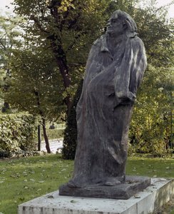 Monument Honore de Balzac (1799-1850)