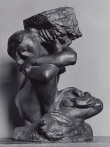 De gevallen kariatide die haar steen draagt door Auguste Rodin
