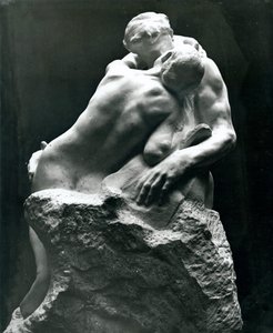 De Kus door Auguste Rodin