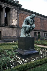 De Denker standbeeld door Rodin, Ny Carlsberg Glyptotek, Kopenhagen, Denemarken, Europa door Auguste Rodin