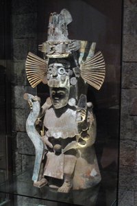 Wierookbrander in de vorm van de god Tlaloc, Tlahuac, Late Postklassieke periode, ca. 1500 door Aztec