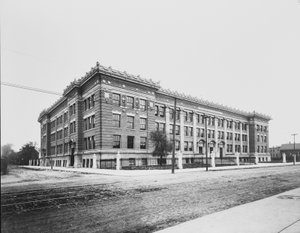 Wendell Phillips High School, Chicago, Illinois, VS, ca. 1904