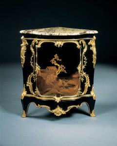 Een van een paar Louis XV encoignures, ca. 1750