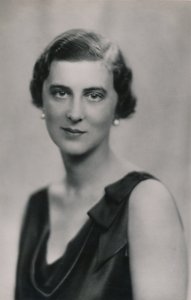 De Prinses Marina van Griekenland door Bertram Park