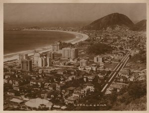 Copacabana, Rio de Janeiro (z/w foto) door Brazilian Photographer