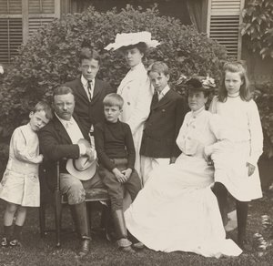 President Theodore Roosevelt, zijn vrouw Edith en familie door Brothers Pach