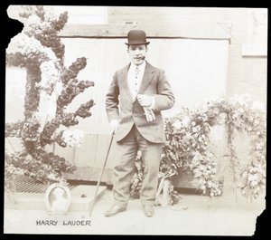 Harry Lauder, ca. 1905 door Byron Company