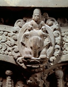 De god Indra op Airavana en de Marut (stenen latei in de stijl van Sambor Prei Kuk) door Cambodian