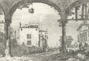 Een drieboog portiek met een open lantaarn in het midden, een triomfboog en ruïnes door Canaletto
