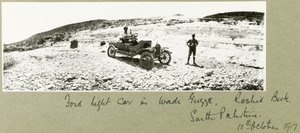 Ford lichte auto in Wadi Guzzeh, Rashid Beck, Zuid-Palestina, oktober 1917