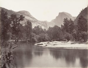 Noord- en Zuidkoepel, Yosemite door Carleton E. Watkins.