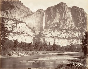 Yosemite Falls, 2.634 voet, ca. 1872, gedrukt ca. 1876 door Carleton Emmons Watkins