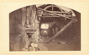 [Missie El Carmelo Stab. 1770/ Binnenland Monterey Cal.] door Carleton Watkins