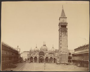 Basiliek van San Marco met klokkentoren, Venetië door Carlo Naya