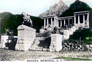 Rhodes Memorial, Devils Peak, Kaapstad, c1920s door Cavenders Ltd