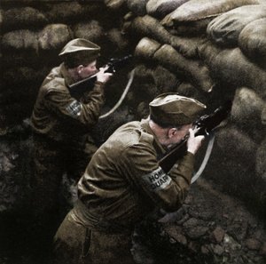 De wegversperring bedekken, 1941 door Cecil Beaton