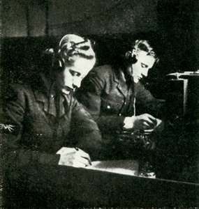 Op signaaldienst, ca. 1943