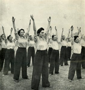 Lichamelijke Oefening bij een Rekruten Depot, ca. 1943
