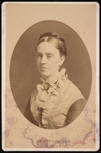 Portret van Lady Frances Anna Blandy Thomson, Barones Kelvin 1837-1916, 1876 door Centennial Photographic Company