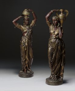 Twee bronzen fakkeldragers in de vorm van Indiase vrouwen die vazen dragen, 1862-1865 door Charles Henri Joseph Cordier