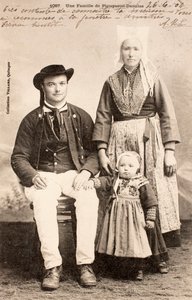 Oude ansichtkaart Plougastel Daoulas familie Bretagne Frankrijk