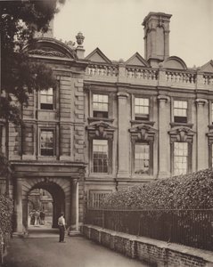 Clare College, Cambridge door Charles Latham
