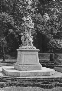 Oostzijde van de Zuidtuin door Charles Latham