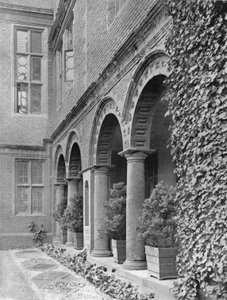 Zuidwestelijke Loggia door Charles Latham