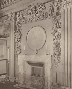 The Admiralty, Whitehall, schoorsteenmantel in de bestuurskamer door Charles Latham