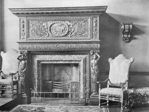 De studio schoorsteenmantel door Charles Latham
