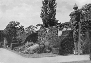Taxussteun, de Nissenwandeling door Charles Latham