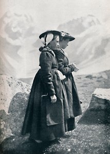 Twee Zwitserse vrouwen, 1912 door Charles Lefebure