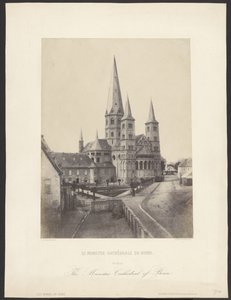 Le Munster Cathédrale de Bonn. / The Munster Cathedral of Bonn. door Charles Marville
