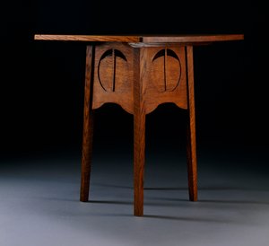 Kaarttafel ontworpen voor de Argyle Street Tea Rooms, Glasgow, 1888-89 door Charles Rennie Mackintosh