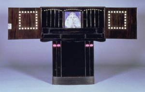 Schrijftafel voor Hill House, Helensburgh, ca. 1902 (open)