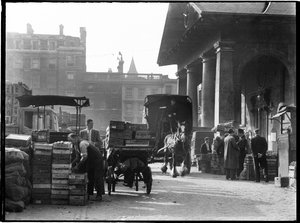 Covent Garden, City of Westminster, Greater London Authority, 1930s